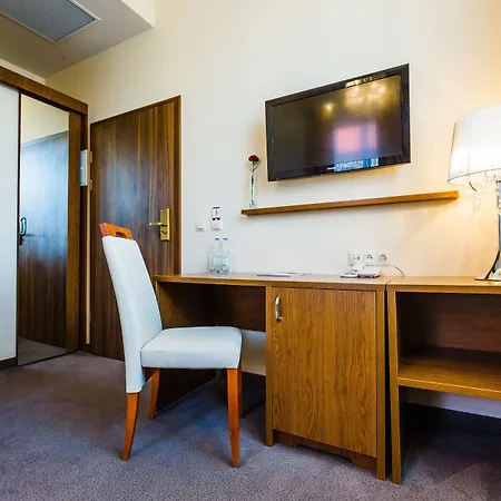 Grein 3* Rzeszow