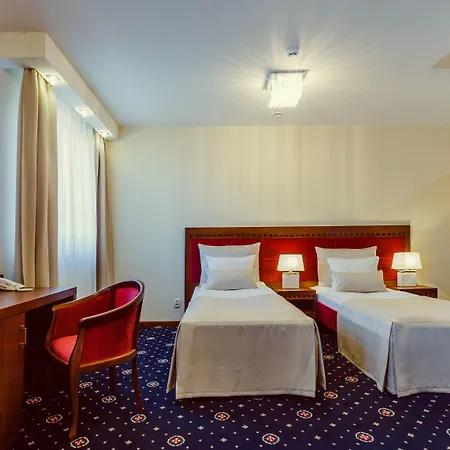 Hotel Grein 3*