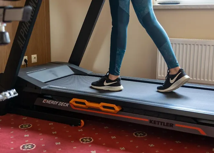 格莱恩酒店 热舒夫